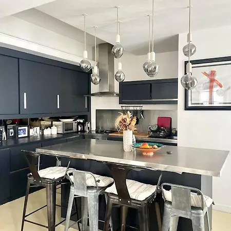 Superbe Duplex Pour 4 Centre Montorgueil Paris